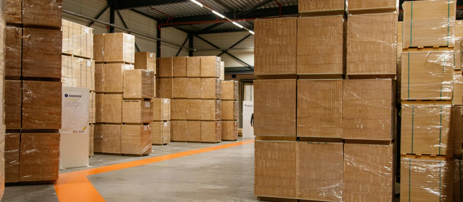 Magazyn dla e-commerce w Toruniu: minimalne wymagania, żeby logistyka nie bolała